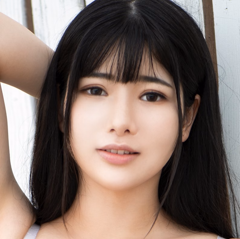 堀北実来の写真
